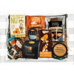 Byron-Sweet-Byron hamper is the one for the ‘sweet tooth’. This is an ideal gift basket full of local sweet treats from the beautiful Byron Bay area. Sweet as!